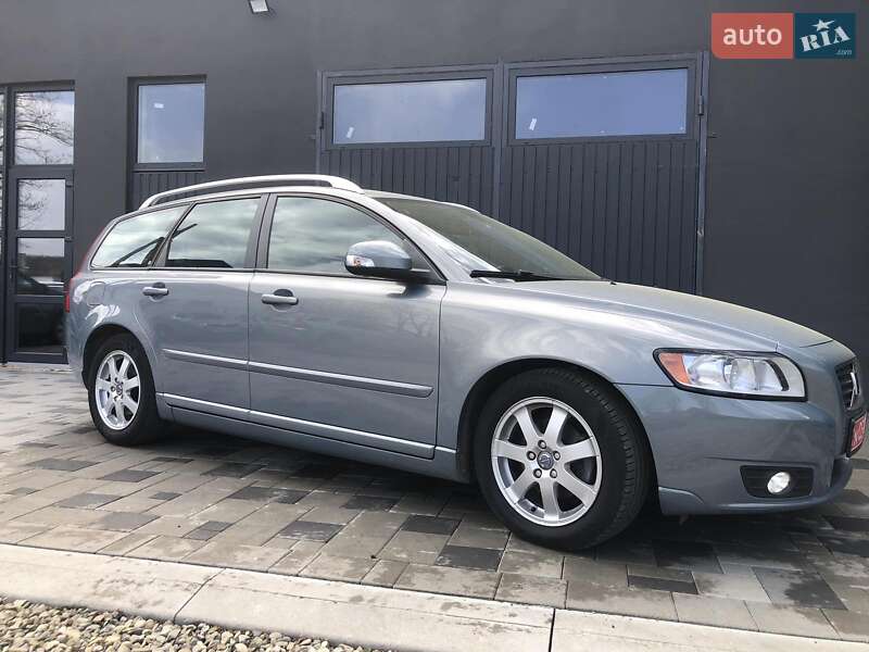 Volvo V50 2012