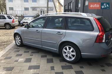 Универсал Volvo V50 2012 в 