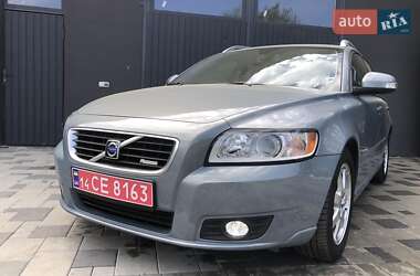Универсал Volvo V50 2012 в 