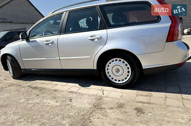 Универсал Volvo V50 2009 в 