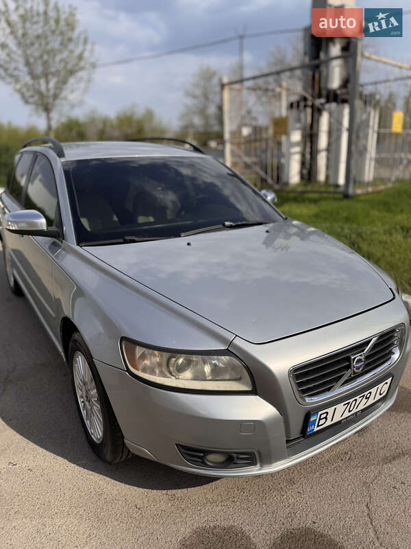 Универсал Volvo V50 2007 в Полтаве