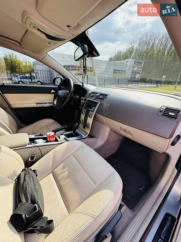 Универсал Volvo V50 2007 в Полтаве
