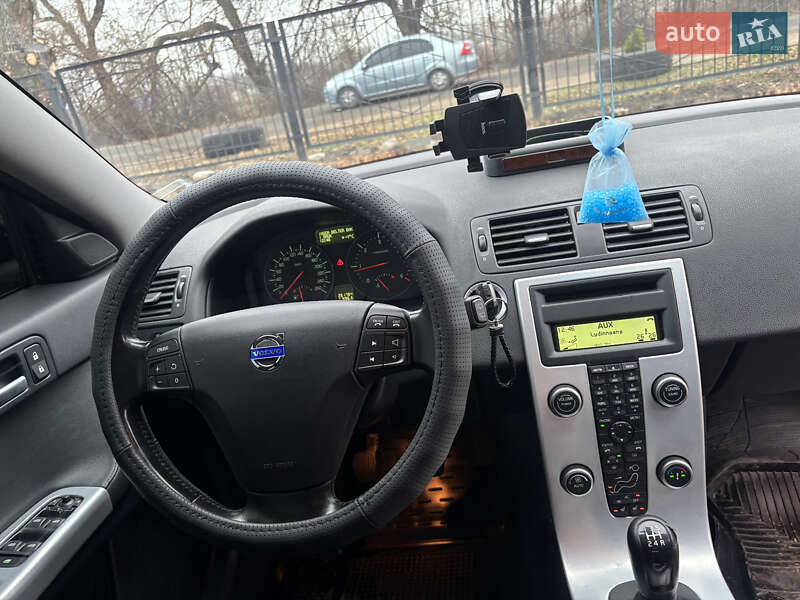 Универсал Volvo V50 2010 в Запорожье