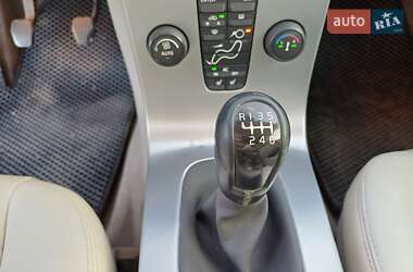 Универсал Volvo V50 2005 в 