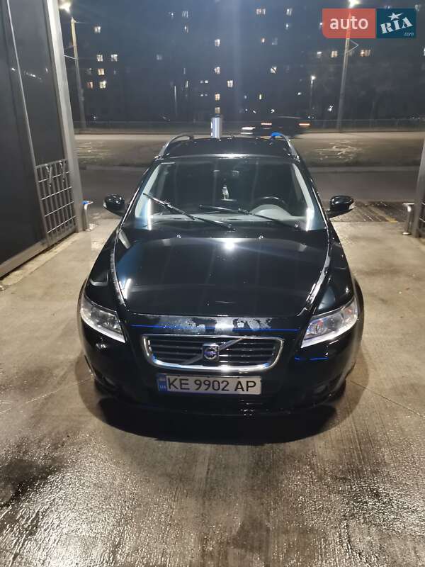 Volvo V50 2009