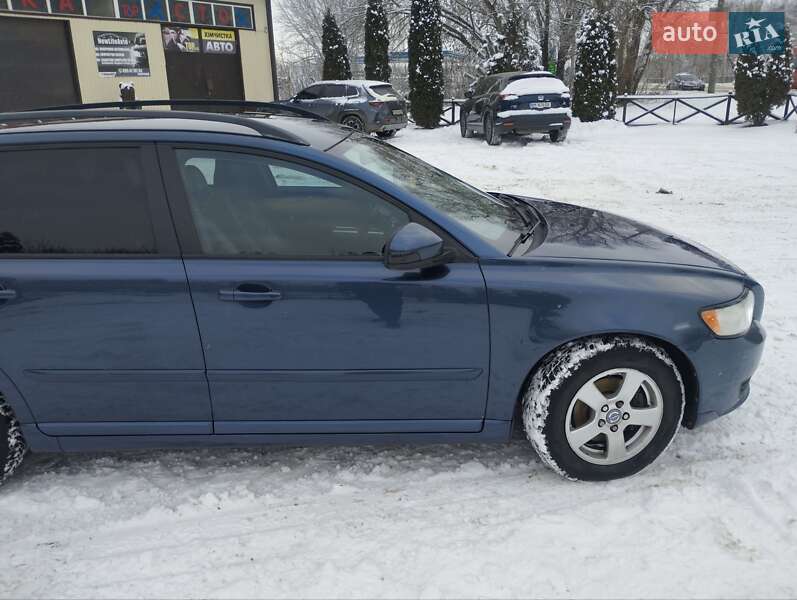 Volvo V50 2009