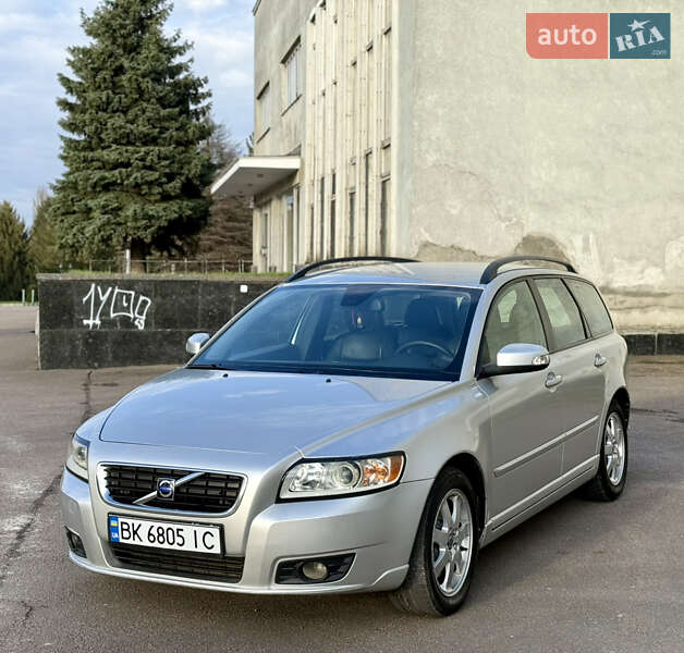 Volvo V50 2008