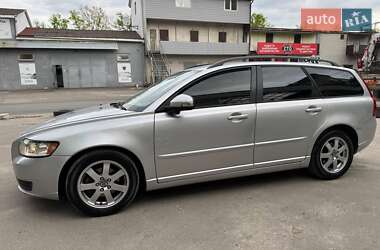 Універсал Volvo V50 2010 в Києві