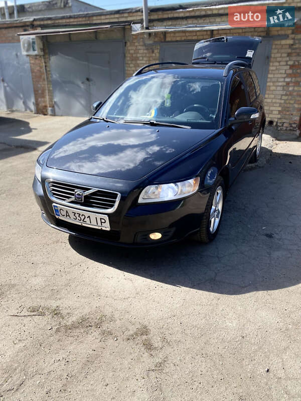 Универсал Volvo V50 2008 в 