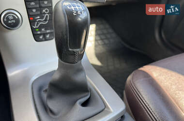 Универсал Volvo V50 2011 в 