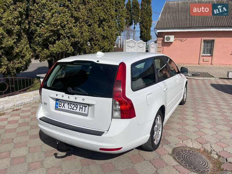 Універсал Volvo V50 2009 в Рівному