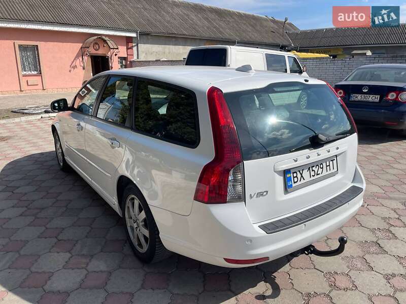 Універсал Volvo V50 2009 в Рівному