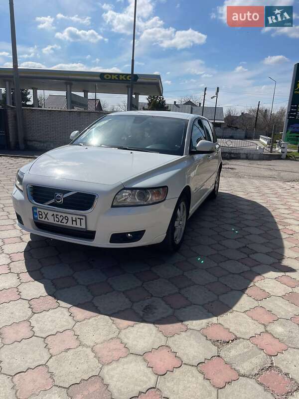 Універсал Volvo V50 2009 в Рівному