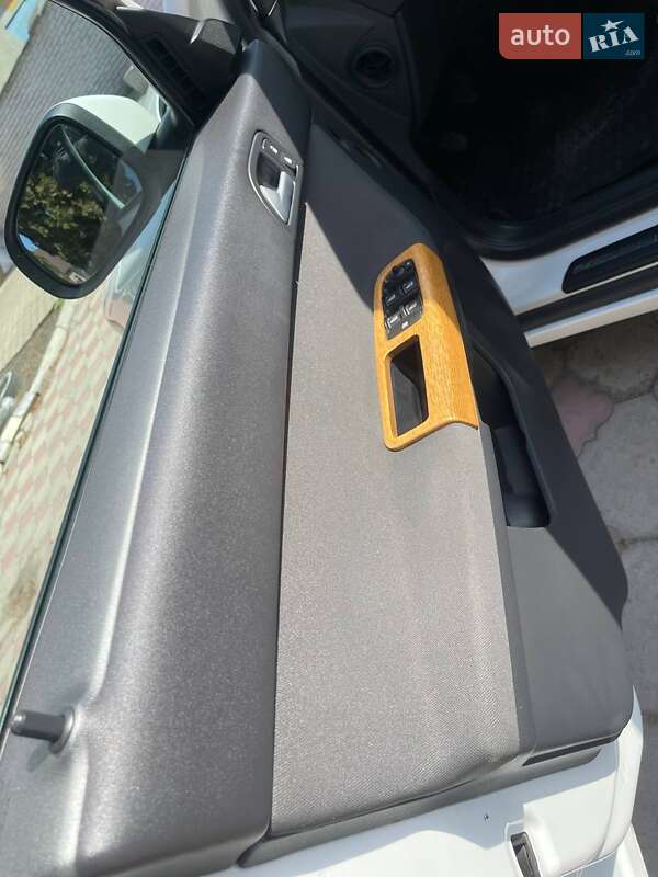 Універсал Volvo V50 2009 в Рівному
