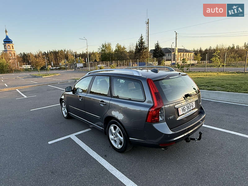 Універсал Volvo V50 2012 в Ірпені