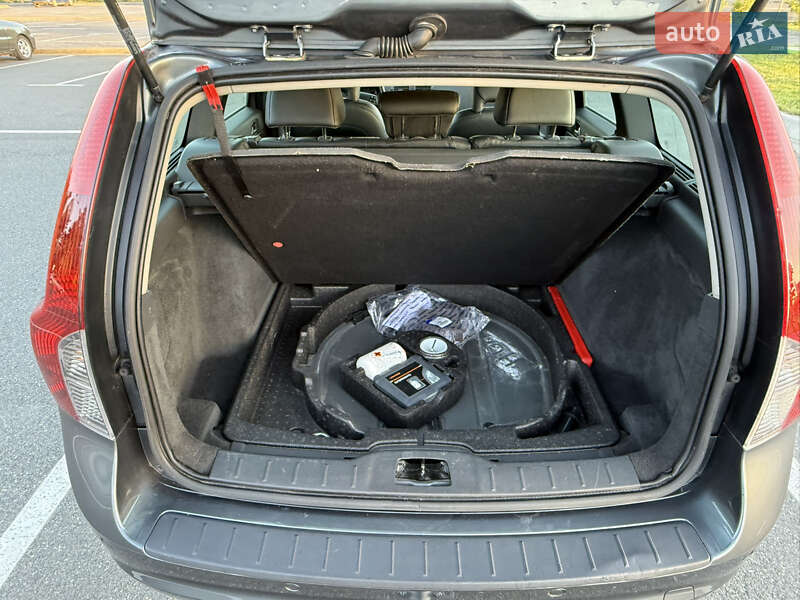 Універсал Volvo V50 2012 в Ірпені
