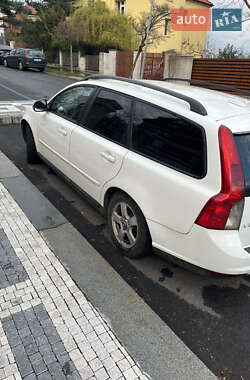 Универсал Volvo V50 2009 в Болехове