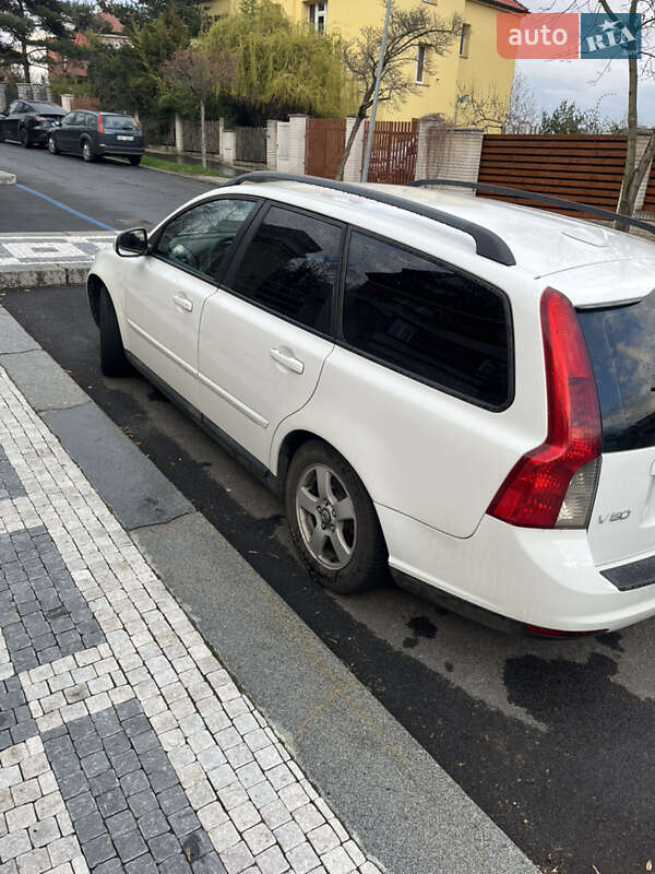 Универсал Volvo V50 2009 в Болехове