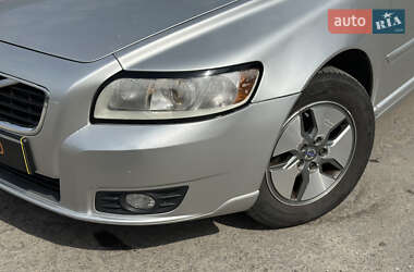 Универсал Volvo V50 2012 в 