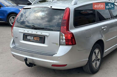 Универсал Volvo V50 2012 в 