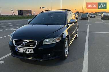 Универсал Volvo V50 2010 в 