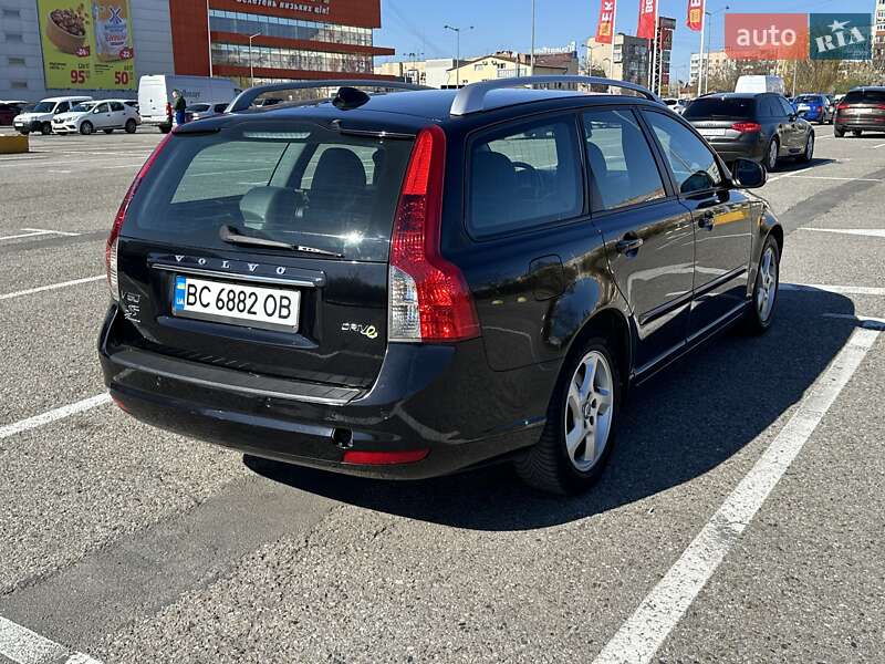 Универсал Volvo V50 2012 в Виноградове