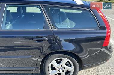 Универсал Volvo V50 2012 в 