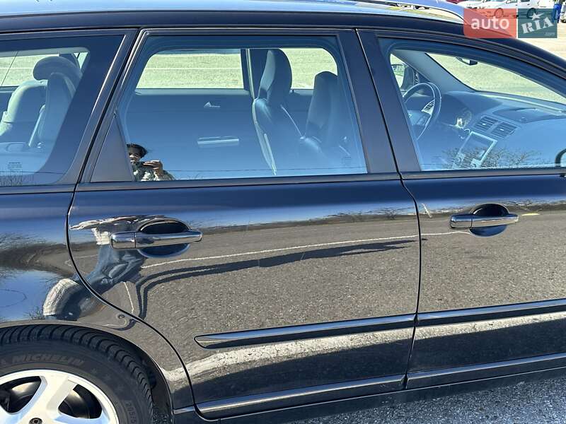Универсал Volvo V50 2012 в Виноградове