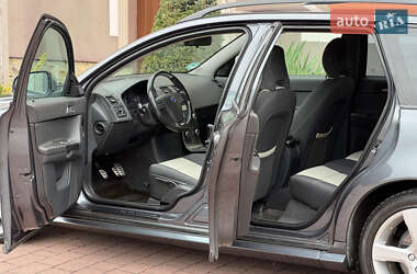 Универсал Volvo V50 2011 в 