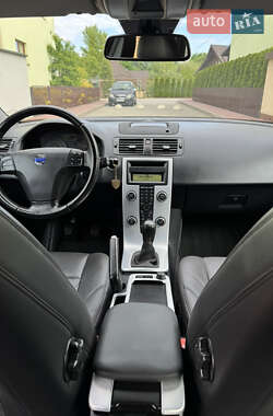Универсал Volvo V50 2012 в 