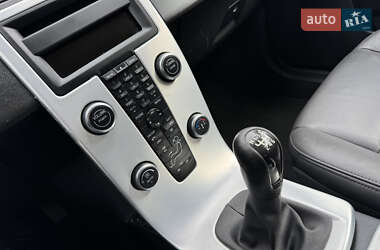 Универсал Volvo V50 2012 в 