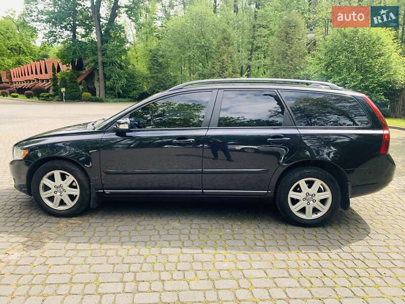 Універсал Volvo V50 2009 в Львові