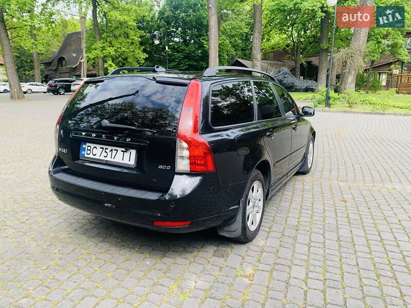 Універсал Volvo V50 2009 в Львові