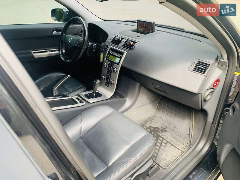 Універсал Volvo V50 2009 в Львові