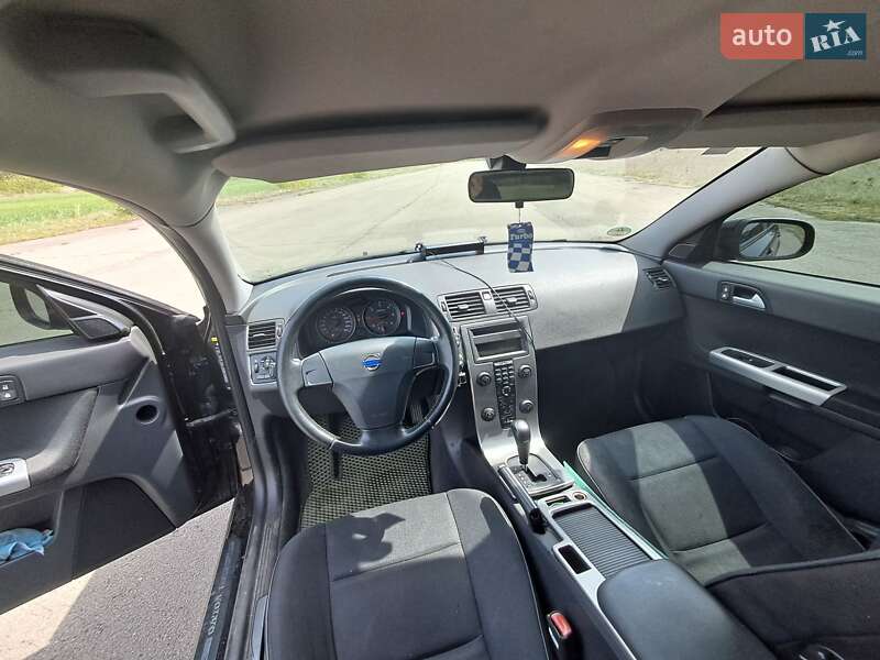Универсал Volvo V50 2008 в Любешове
