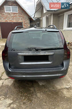 Универсал Volvo V50 2012 в 