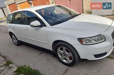 Универсал Volvo V50 2010 в 