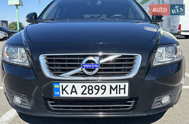 Универсал Volvo V50 2012 в Киеве