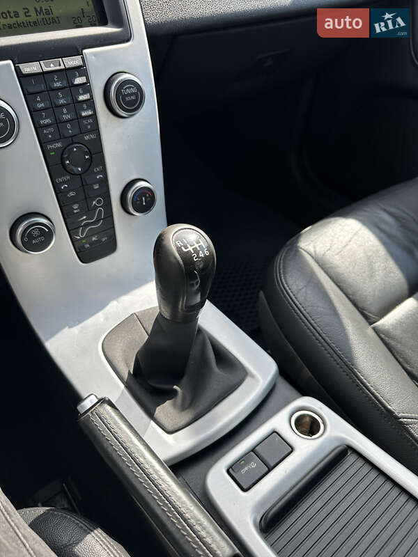 Універсал Volvo V50 2012 в Полтаві