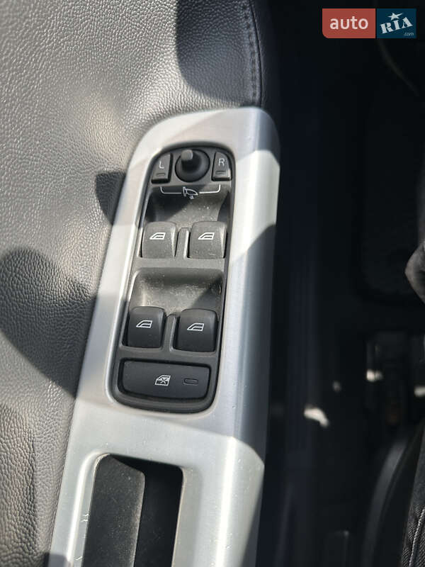 Універсал Volvo V50 2012 в Полтаві