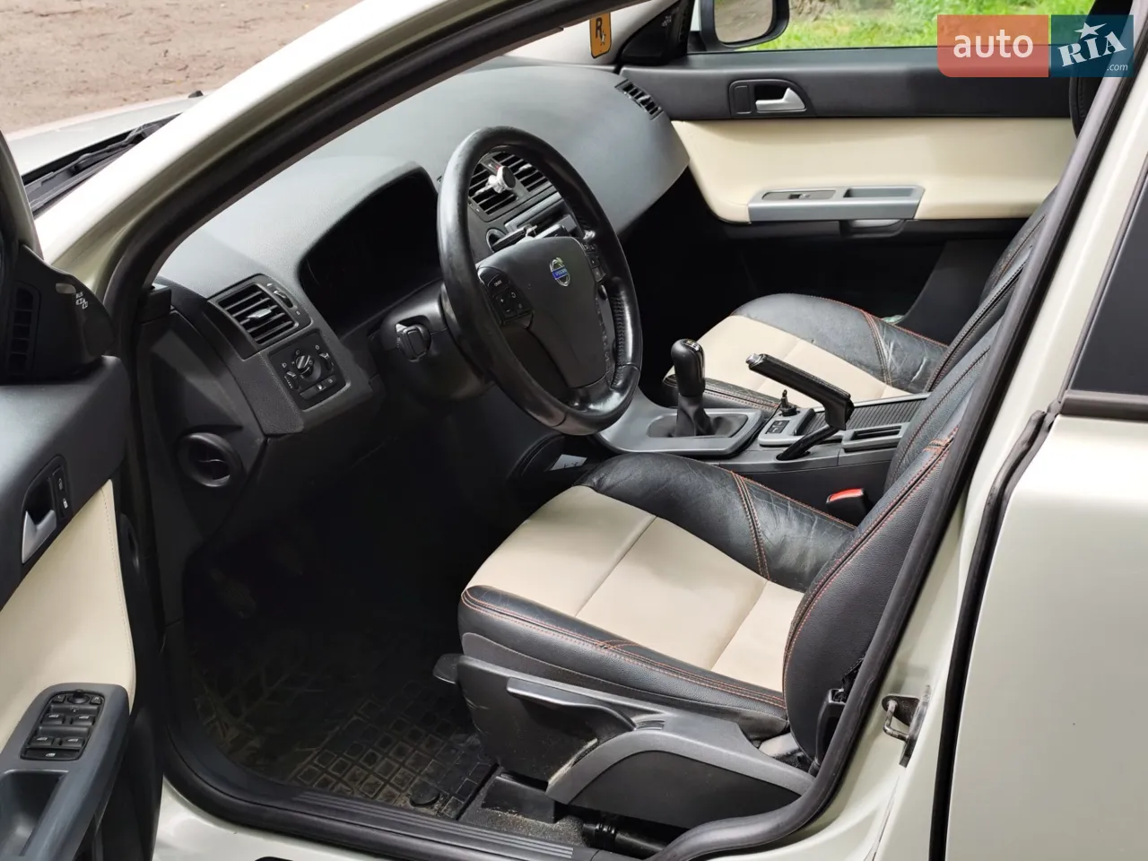 2011 Volvo V50 - мініатюра 40