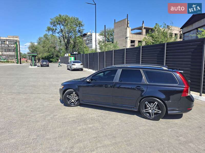 Универсал Volvo V50 2008 в Запорожье