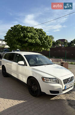 Универсал Volvo V50 2010 в Киеве