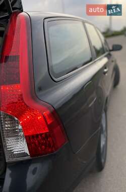 Универсал Volvo V50 2009 в 