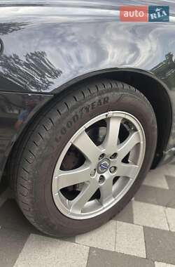Универсал Volvo V50 2012 в 