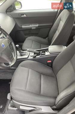 Универсал Volvo V50 2012 в 