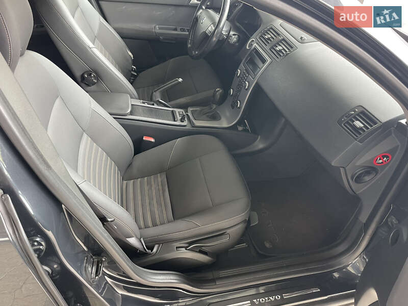 Универсал Volvo V50 2010 в Одессе фото 13 Универсал Volvo V50 2010 в Одессе