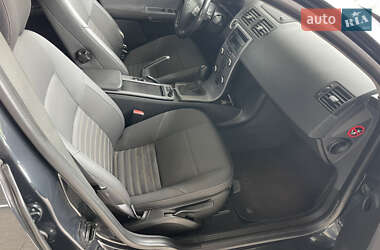 Универсал Volvo V50 2010 в 