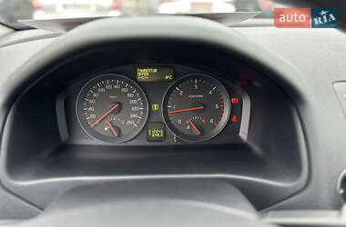 Универсал Volvo V50 2012 в 