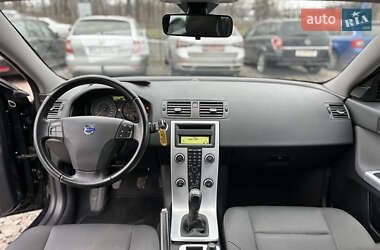 Универсал Volvo V50 2012 в 